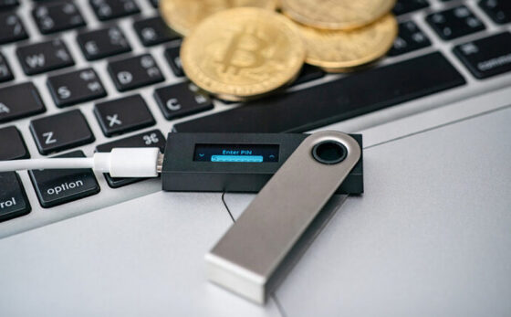 Gold soared 15%, Bitcoin fell 1%: Why crypto failed the market stress test